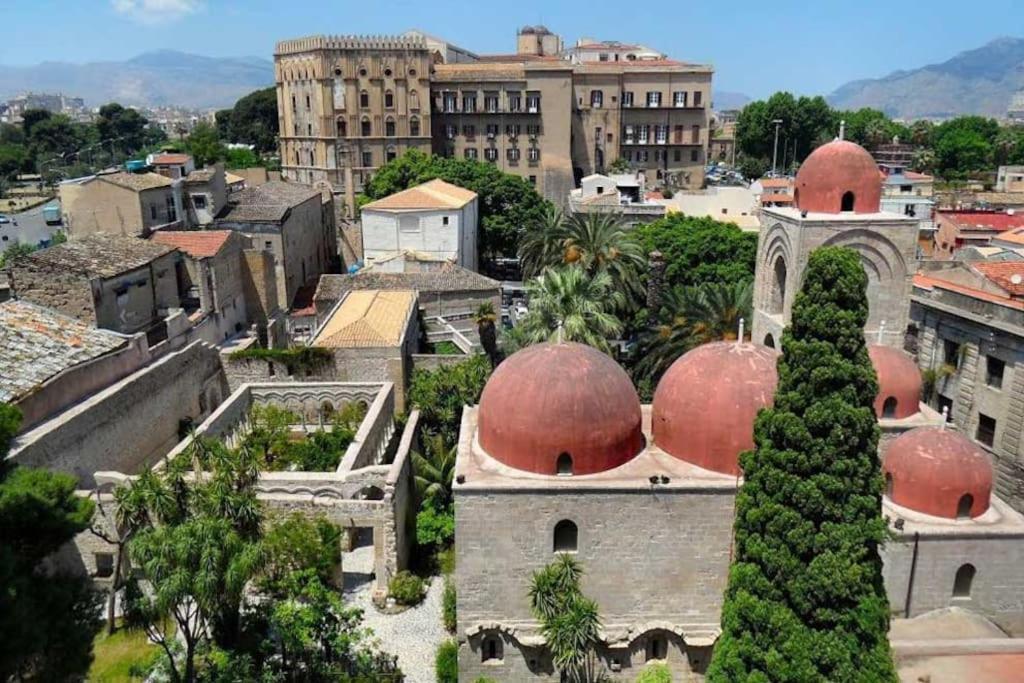 Apartmán Porta Vicari With View In Downtown Palermo Exteriér fotografie